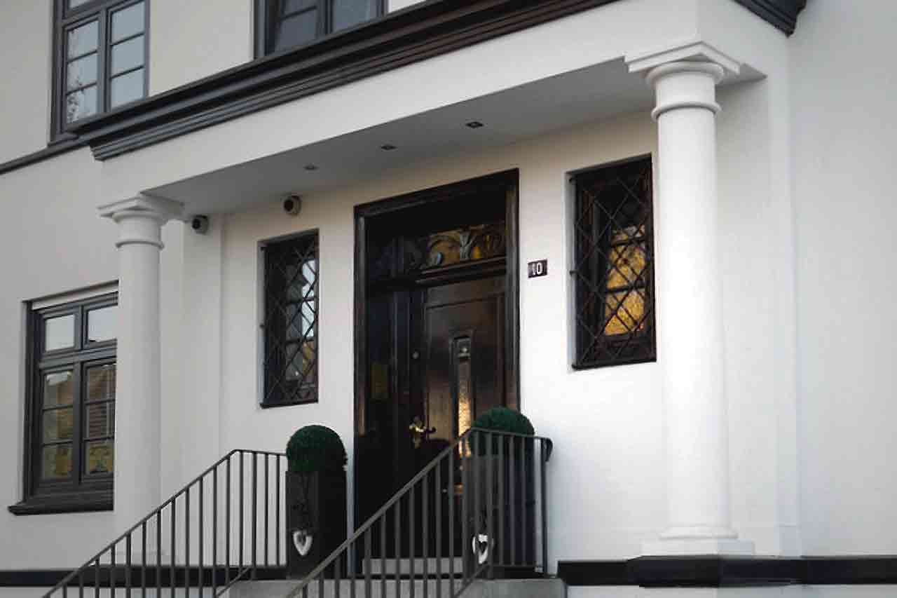 Vordach Säulen und Hohlsäulen für Hauseingänge und Träger